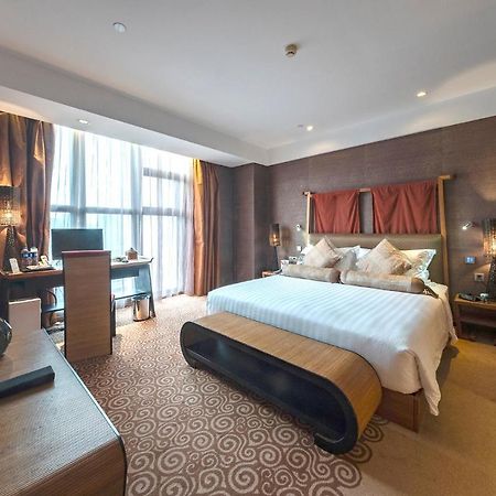 Christian'S Hotel Luoyang Luoyang  Eksteriør billede